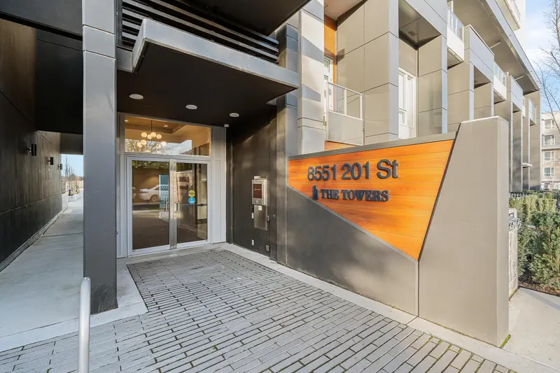 1501 8551 201 STREET - photo 4 of 25