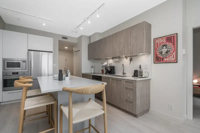 1303 691 NORTH ROAD - photo 2 of 25