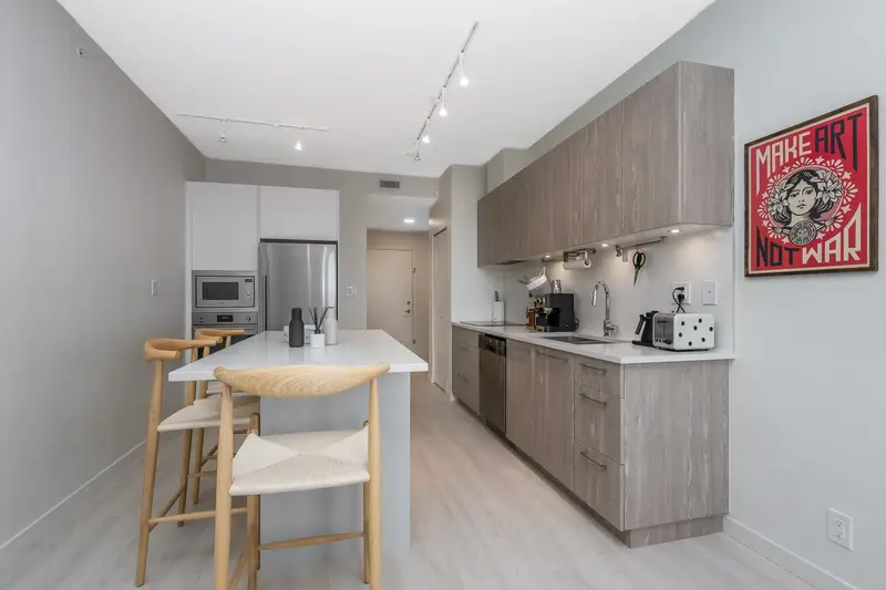 1303 691 NORTH ROAD - photo 3 of 25