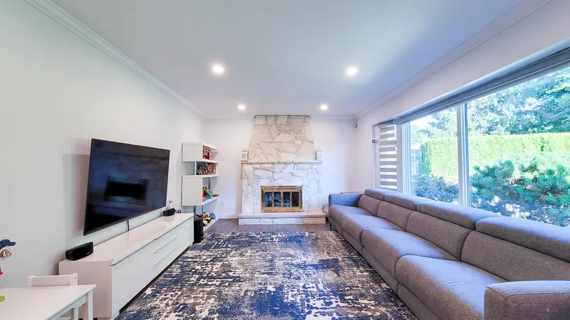 11231 DANIELS ROAD - photo 1 of 25