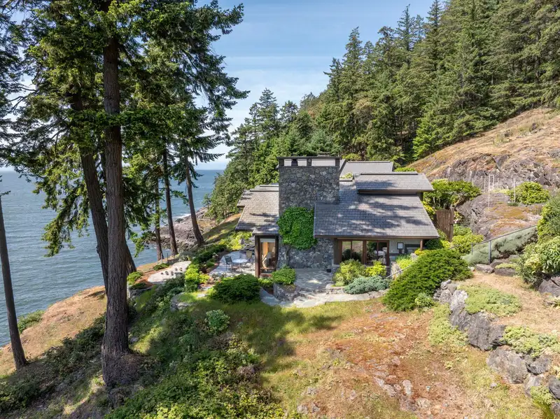 1299 FAIRWEATHER ROAD - photo 2 of 40