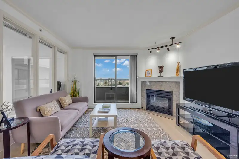 1503 6611 COONEY ROAD - photo 3 of 32