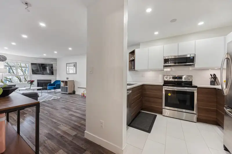 205 7465 SANDBORNE AVENUE - photo 1 of 31