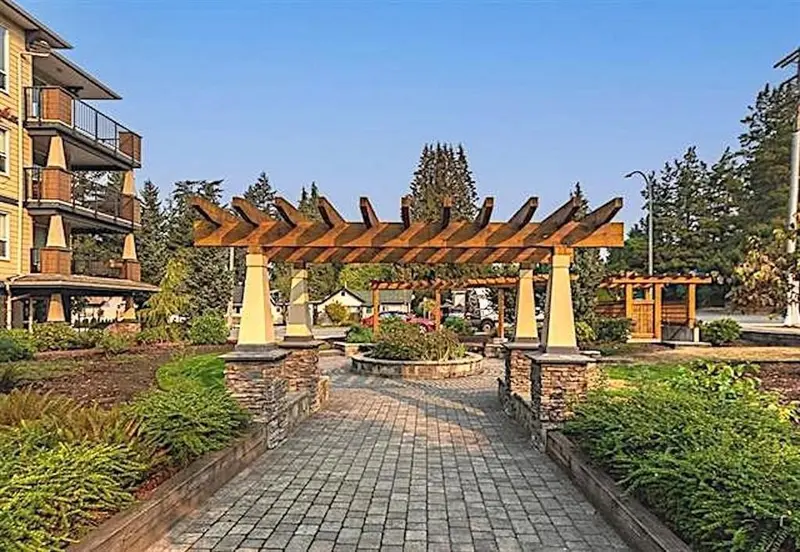 217 2565 CAMPBELL AVENUE - photo 1 of 25