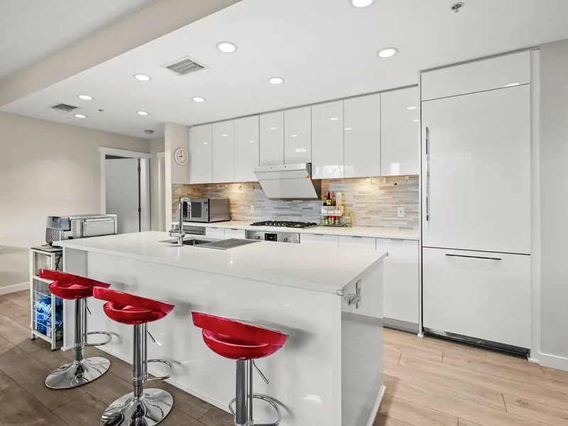 102 9213 ODLIN ROAD - photo 1 of 25