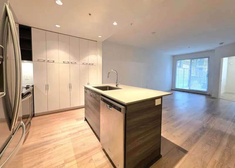 104 10581 140 STREET - photo 4 of 25