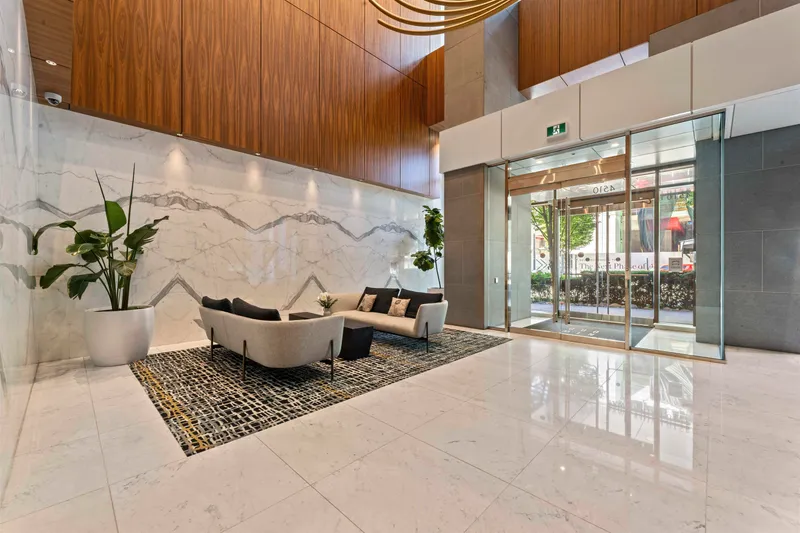 4805 4510 HALIFAX WAY - photo 3 of 25