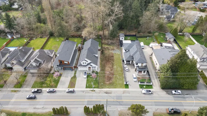 2083 156 STREET - photo 3 of 24