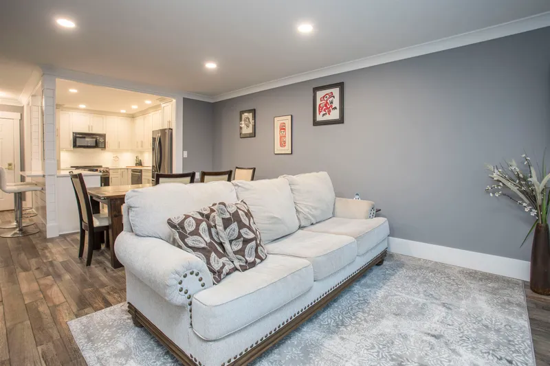 507 1350 VIDAL STREET - photo 3 of 25