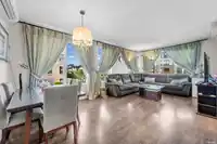 202 9388 TOMICKI AVENUE - thumbnail 4