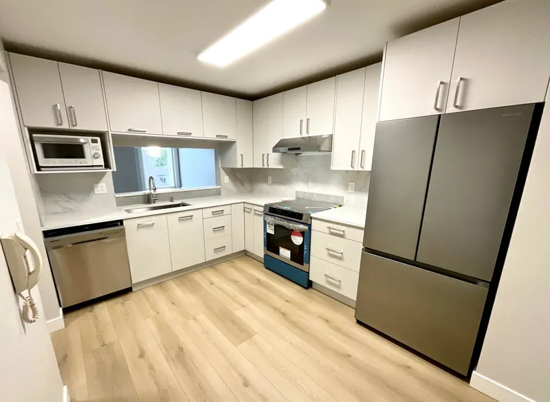 321 7453 MOFFATT ROAD - photo 2 of 25