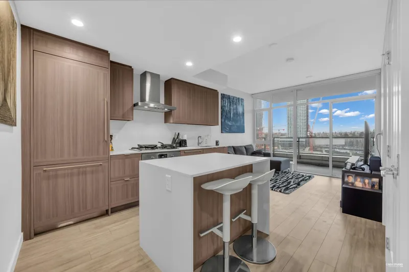 1805 2351 BETA AVENUE - photo 4 of 25