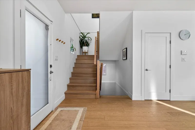 2 252 E 19TH STREET - photo 2 of 25