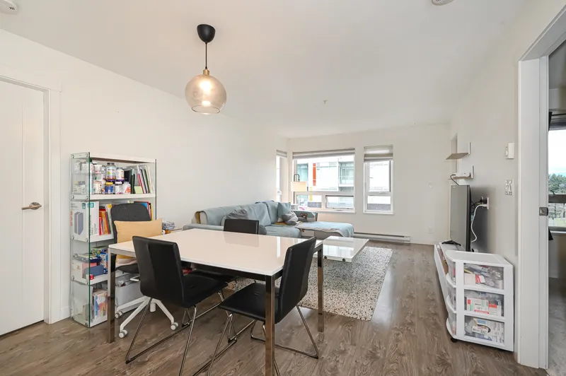 335 12339 STEVESTON HIGHWAY - photo 3 of 25