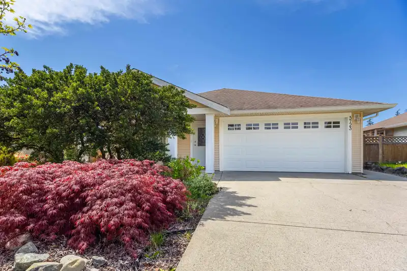 5723 NICKERSON ROAD - photo 4 of 31