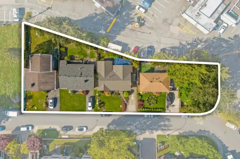1263 HUNTER ROAD - photo 1 of 21