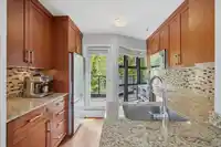 401 3673 W 11TH AVENUE - thumbnail 15
