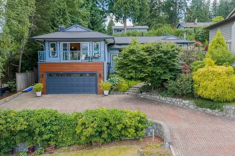 550 YALE ROAD - photo 1 of 39