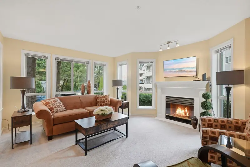 211 2575 WARE STREET - photo 2 of 25