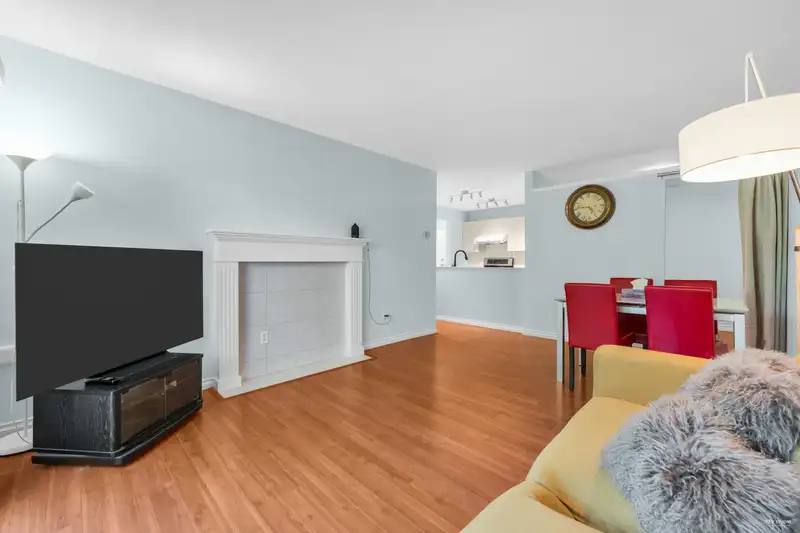 217 7480 ST. ALBANS ROAD - photo 4 of 19
