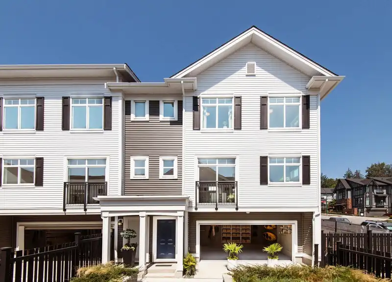 107 3489 BAYCREST AVENUE - photo 1 of 10