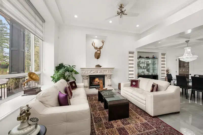 14444 82A AVENUE - photo 3 of 40