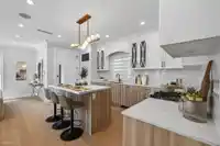 2 2035 51ST STREET - thumbnail 8