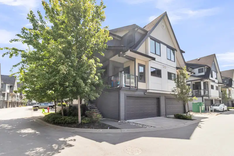 58 19451 SUTTON AVENUE - photo 1 of 34