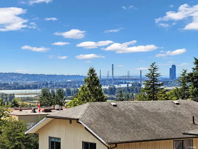 415 GOYER COURT - photo 1 of 21