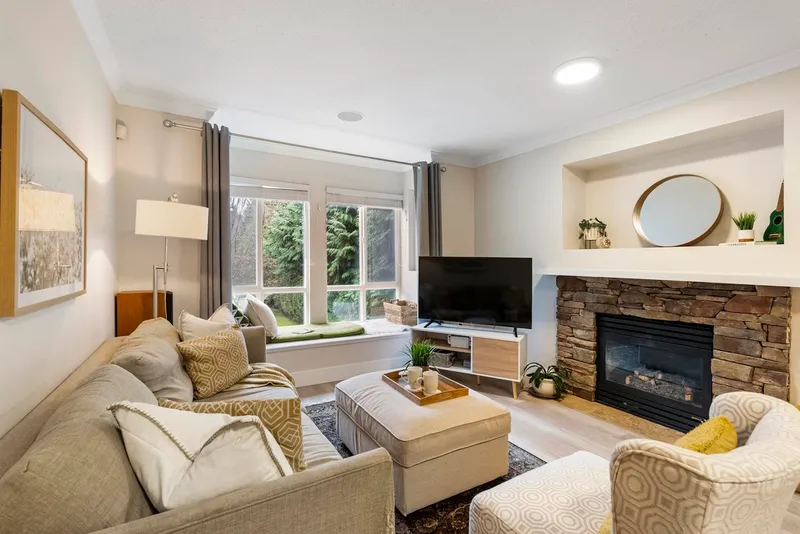 50 16388 85 AVENUE - photo 3 of 25