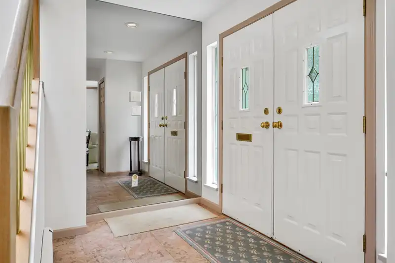 823 W 62ND AVENUE - photo 3 of 28
