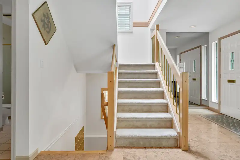 823 W 62ND AVENUE - photo 4 of 28