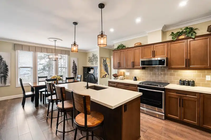 1397 STROMDAHL PLACE - photo 4 of 25