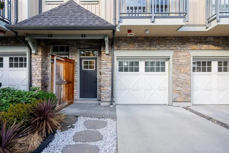 48 20487 65 AVENUE - photo 4 of 40