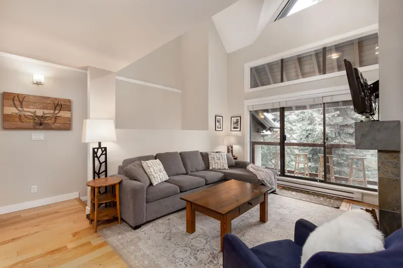 25 4637 BLACKCOMB WAY - photo 3 of 25