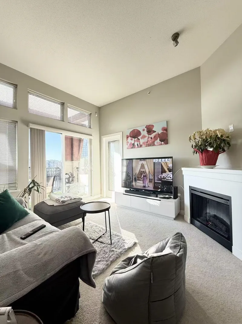 422 6828 ECKERSLEY ROAD - photo 4 of 21