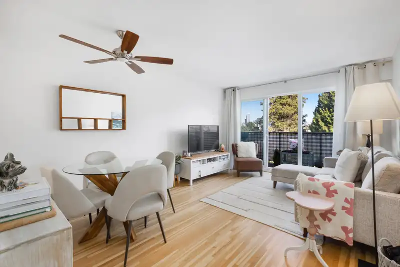 303 2125 W 2ND AVENUE - photo 1 of 19