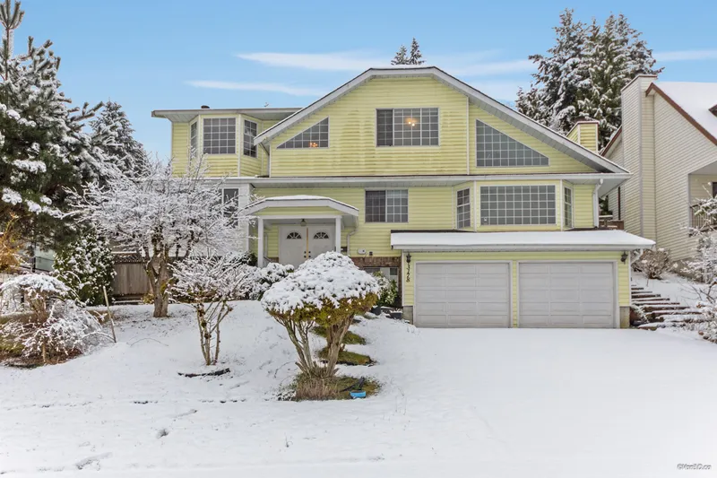 3178 LEEWARD COURT - photo 1 of 13