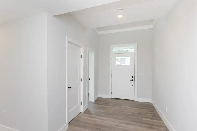 1949 SPARROW HAWK PLACE - photo 2 of 36