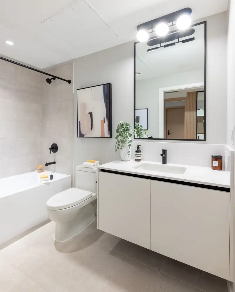 304 1209 CECILE DRIVE - photo 4 of 8