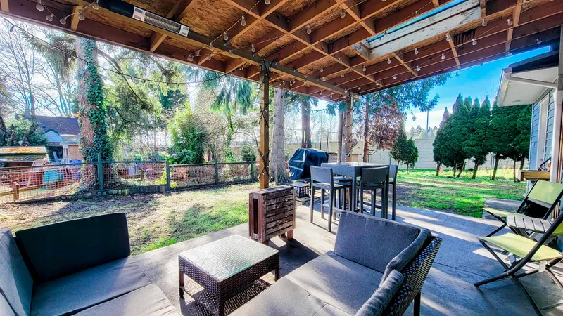 612 GIRARD AVENUE - photo 2 of 25