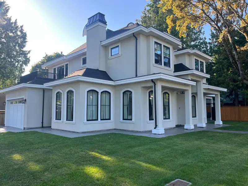 1577 131 STREET - photo 3 of 25