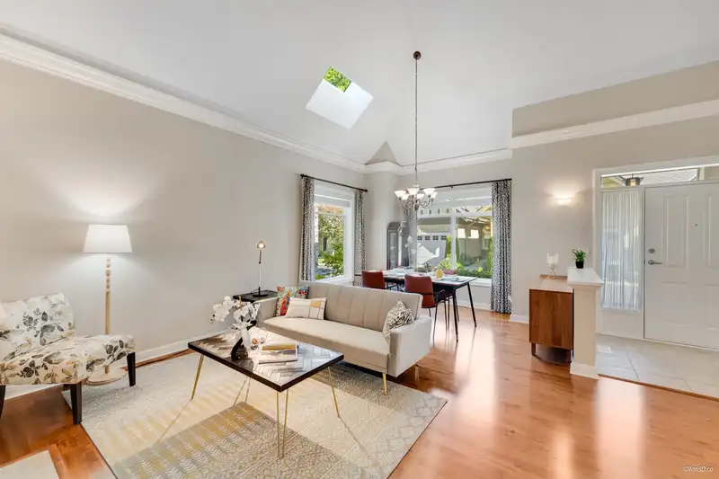 35 14968 24 AVENUE - photo 4 of 32