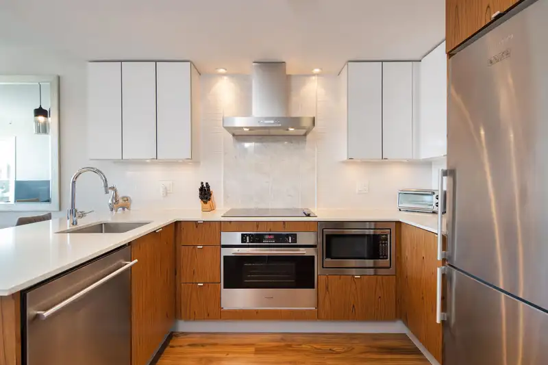 312 159 W 2ND AVENUE - photo 3 of 31