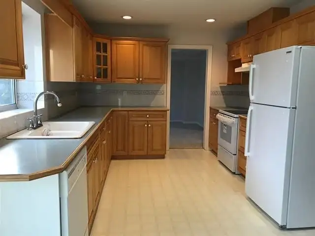 5408 BRIGANTINE ROAD - photo 3 of 28
