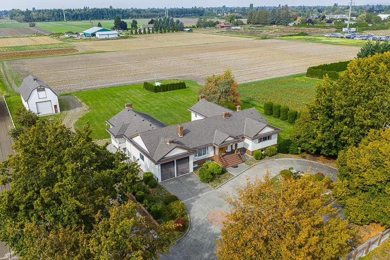 11871 NO. 3 ROAD - photo 2 of 25