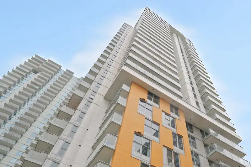 2006 455 SW MARINE DRIVE - photo 2 of 38
