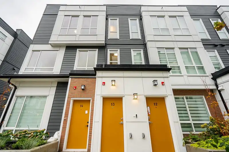 13 18850 72A AVENUE - photo 3 of 37