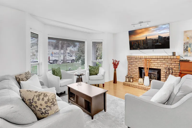 11451 WINDWARD GATE - photo 3 of 25