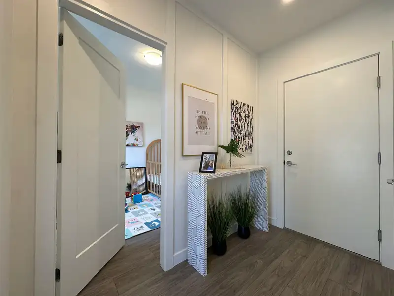 55 7288 188 STREET - photo 2 of 38